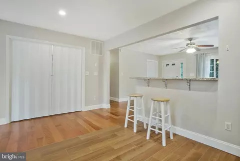 1703 Snug Harbor Rd, Shady Side, MD 20764 photo 11