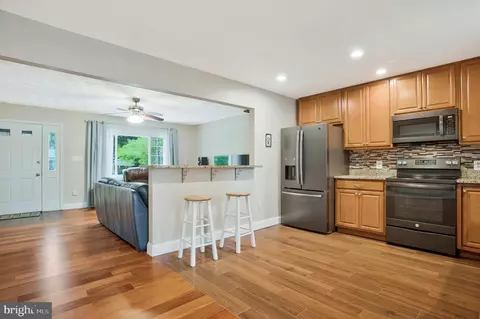 1703 Snug Harbor Rd, Shady Side, MD 20764 photo 13
