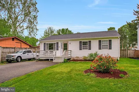 1703 Snug Harbor Rd, Shady Side, MD 20764 photo 3