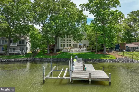 915 Johns Cir, Deale, MD 20751 photo 5