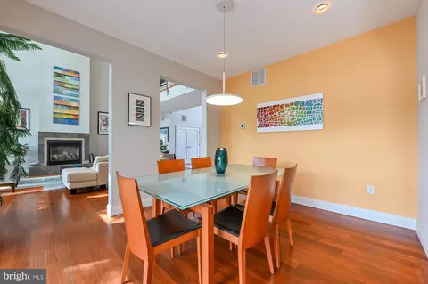 915 Johns Cir, Deale, MD 20751 photo 18