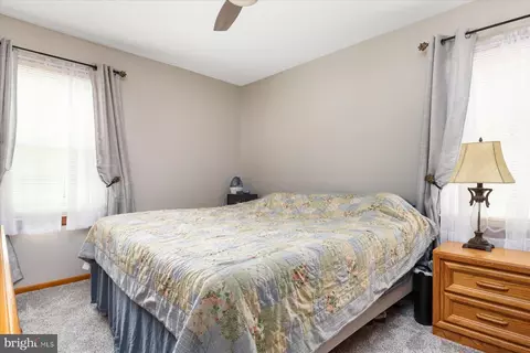Bedroom - 134 Circle Rd, Pasadena, MD 21122 photo 1 of 4