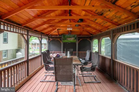 Exterior - 134 Circle Rd, Pasadena, MD 21122 photo 17 of 19