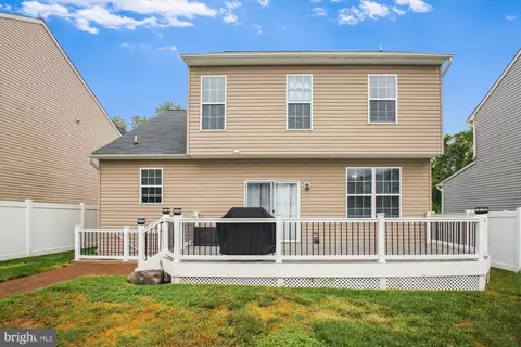 916 Boundary Ave, Pasadena, MD 21122 photo 2