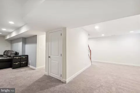 916 Boundary Ave, Pasadena, MD 21122 photo 25