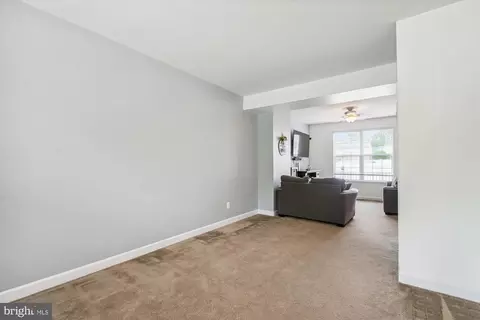 916 Boundary Ave, Pasadena, MD 21122 photo 11