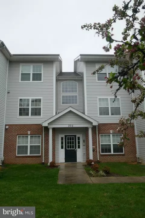 305 Rain Water Way #302, Glen Burnie, MD 21060