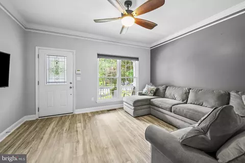 916 Forest Rd, Severn, MD 21144 photo 6