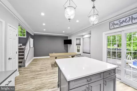 916 Forest Rd, Severn, MD 21144 photo 13