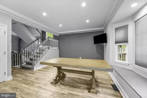 916 Forest Rd, Severn, MD 21144 photo 8