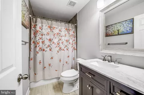 916 Forest Rd, Severn, MD 21144 photo 17