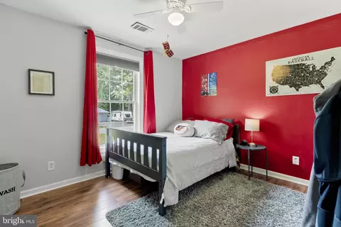 321 Queen Anne Rd, Pasadena, MD 21122 photo 16