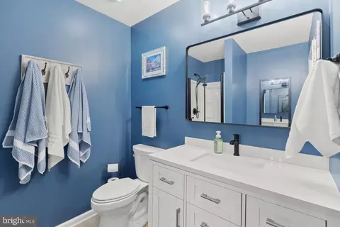 321 Queen Anne Rd, Pasadena, MD 21122 photo 15