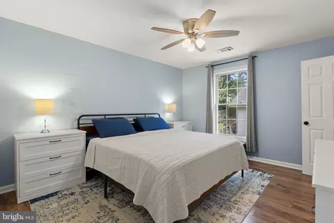 321 Queen Anne Rd, Pasadena, MD 21122 photo 13