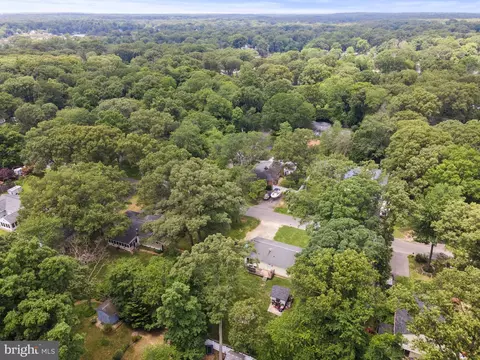 321 Queen Anne Rd, Pasadena, MD 21122 photo 31