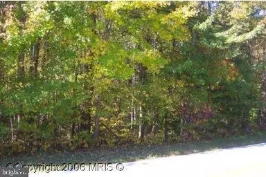 6662 Old Solomons Island Rd, Friendship, MD 20758