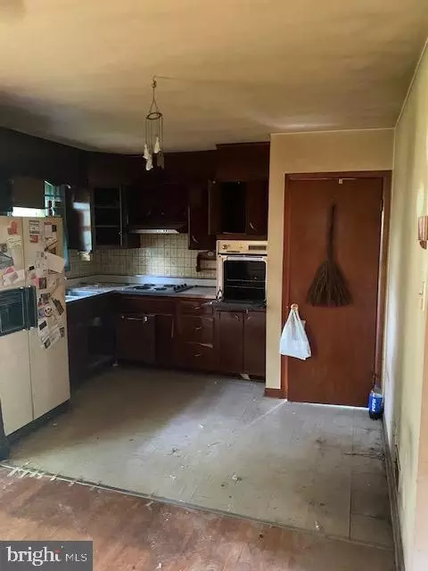 Other - 7920 Elizabeth Rd, Pasadena, MD 21122 photo 12 of 13