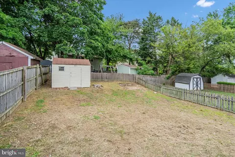 3484 Old Crown Dr, Pasadena, MD 21122 photo 6
