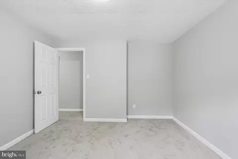 3484 Old Crown Dr, Pasadena, MD 21122 photo 34