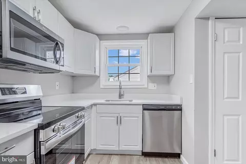 3484 Old Crown Dr, Pasadena, MD 21122 photo 19