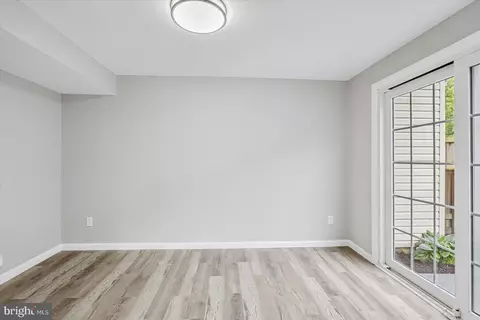 3484 Old Crown Dr, Pasadena, MD 21122 photo 22