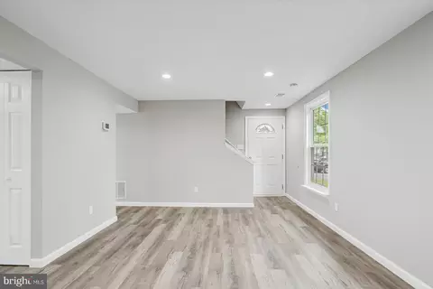 3484 Old Crown Dr, Pasadena, MD 21122 photo 14