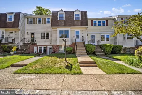 1655 Hart Ct #122, Crofton, MD 21114