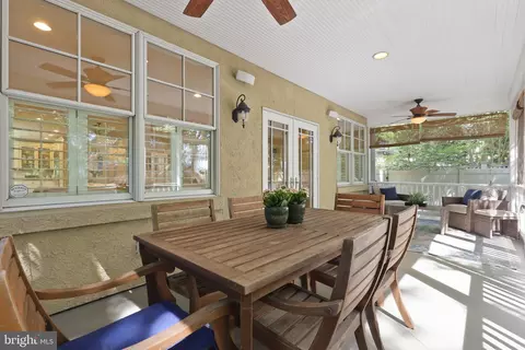 Exterior - 35 Southgate Ave, Annapolis, MD 21401 photo 8 of 13