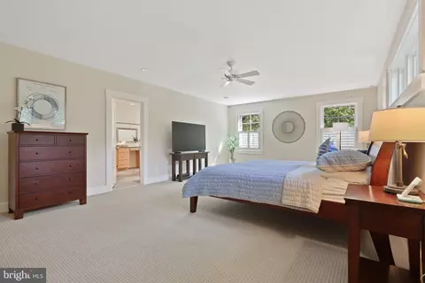 Bedroom - 35 Southgate Ave, Annapolis, MD 21401 photo 7 of 8