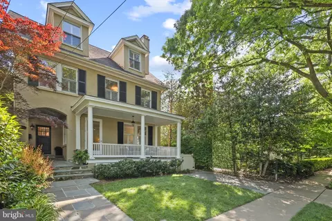 Exterior - 35 Southgate Ave, Annapolis, MD 21401 photo 2 of 13