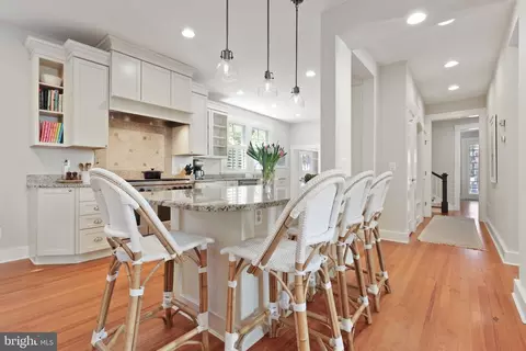 Kitchen - 35 Southgate Ave, Annapolis, MD 21401 photo 2 of 7