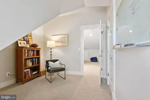 Entry Way - 35 Southgate Ave, Annapolis, MD 21401 photo 14 of 14