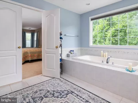 8492 Bussenius Rd, Pasadena, MD 21122 photo 22