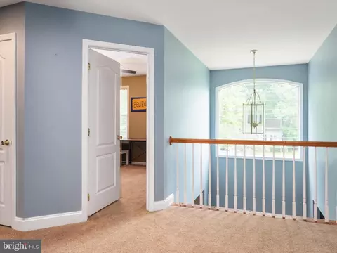 8492 Bussenius Rd, Pasadena, MD 21122 photo 17