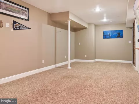 8492 Bussenius Rd, Pasadena, MD 21122 photo 35