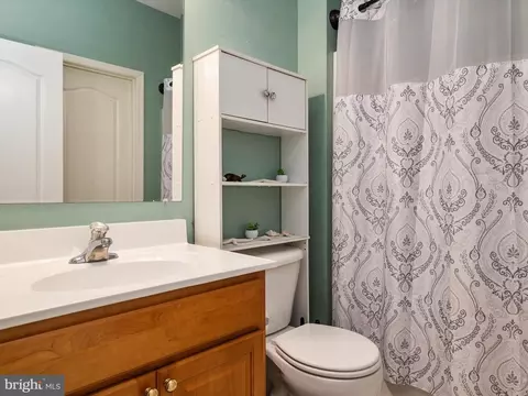 8492 Bussenius Rd, Pasadena, MD 21122 photo 16