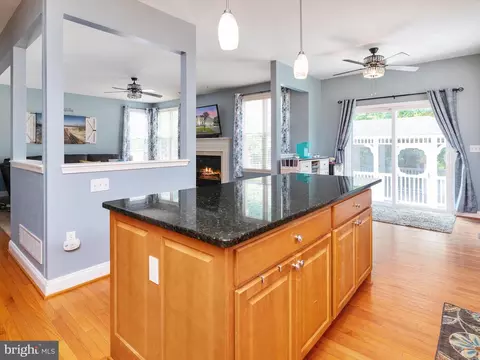 8492 Bussenius Rd, Pasadena, MD 21122 photo 13