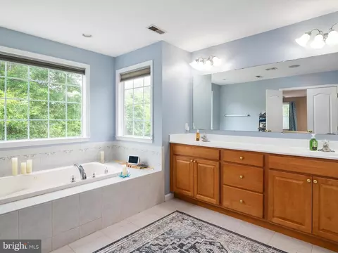 8492 Bussenius Rd, Pasadena, MD 21122 photo 21