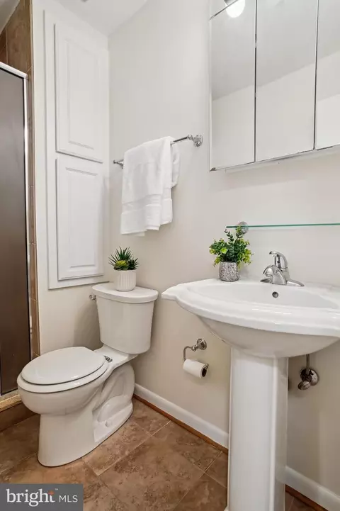Bath - 2590 Timber Cv #93, Annapolis, MD 21401 photo 2 of 3