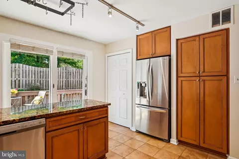 Kitchen - 2590 Timber Cv #93, Annapolis, MD 21401 photo 3 of 3