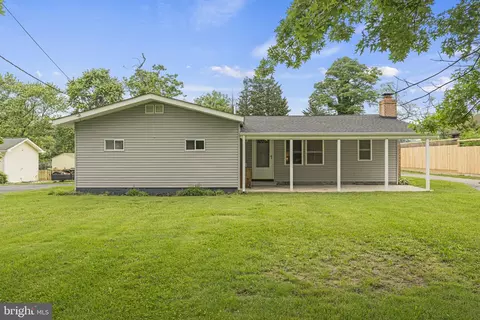 214 Maple Ave, Glen Burnie, MD 21061