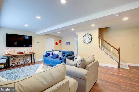 23 Leeds Rd, Hanover, MD 21076 photo 4