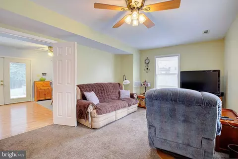 23 Leeds Rd, Hanover, MD 21076 photo 14
