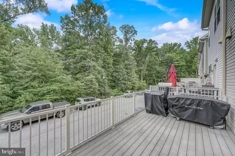 Exterior - 207 Vanguard Ln, Annapolis, MD 21401 photo 7 of 8