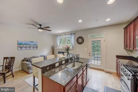 Kitchen - 207 Vanguard Ln, Annapolis, MD 21401 photo 1 of 5