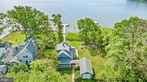 4749 Oak Rd, Shady Side, MD 20764