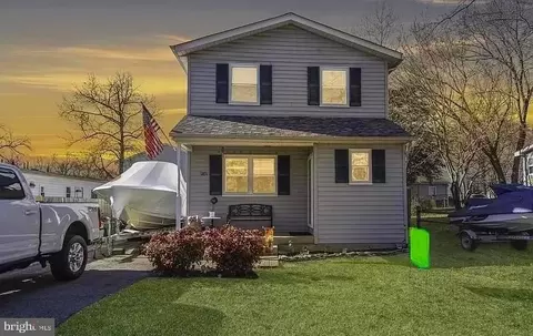 1831 Havre De Grace Dr, Edgewater, MD 21037