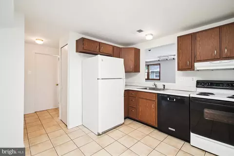 1312 Hallock Dr, Odenton, MD 21113 photo 17
