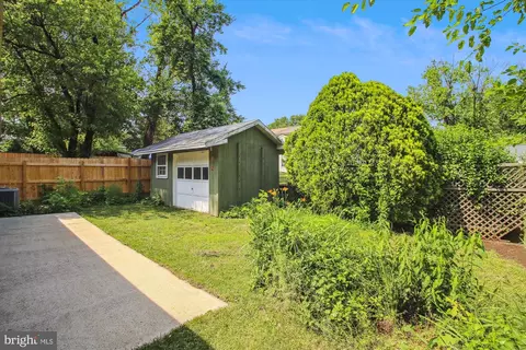 1312 Hallock Dr, Odenton, MD 21113 photo 5