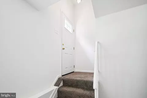 1312 Hallock Dr, Odenton, MD 21113 photo 9